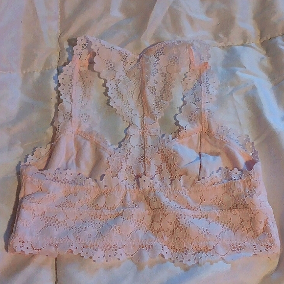 Little Girls Pink lace sports bra - Picture 2 of 5